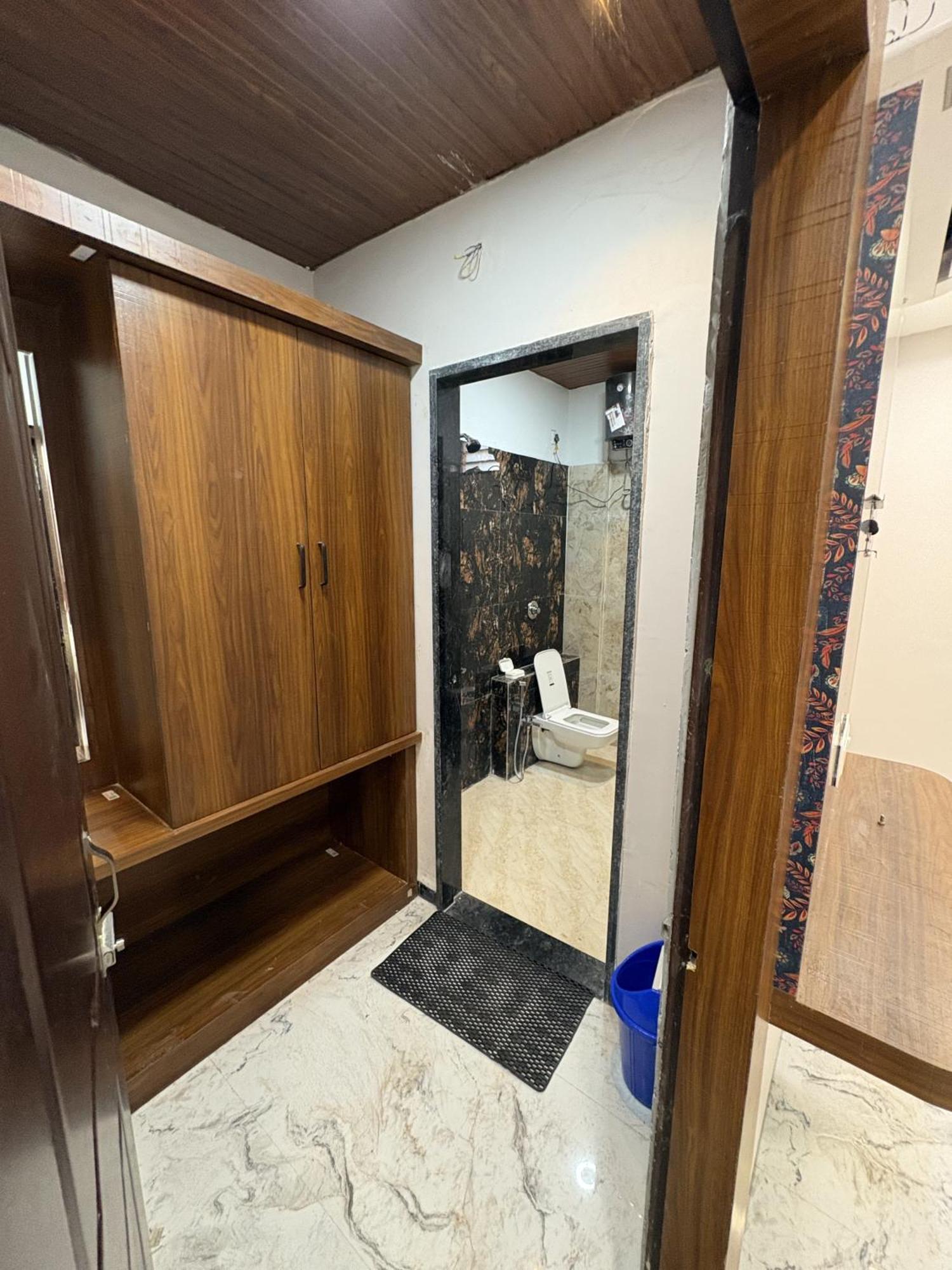 Shree Trilokeshwar Guest House اوجاين المظهر الخارجي الصورة
